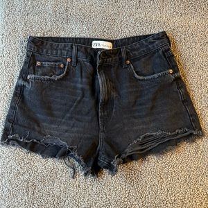 Zara ripped Jean short